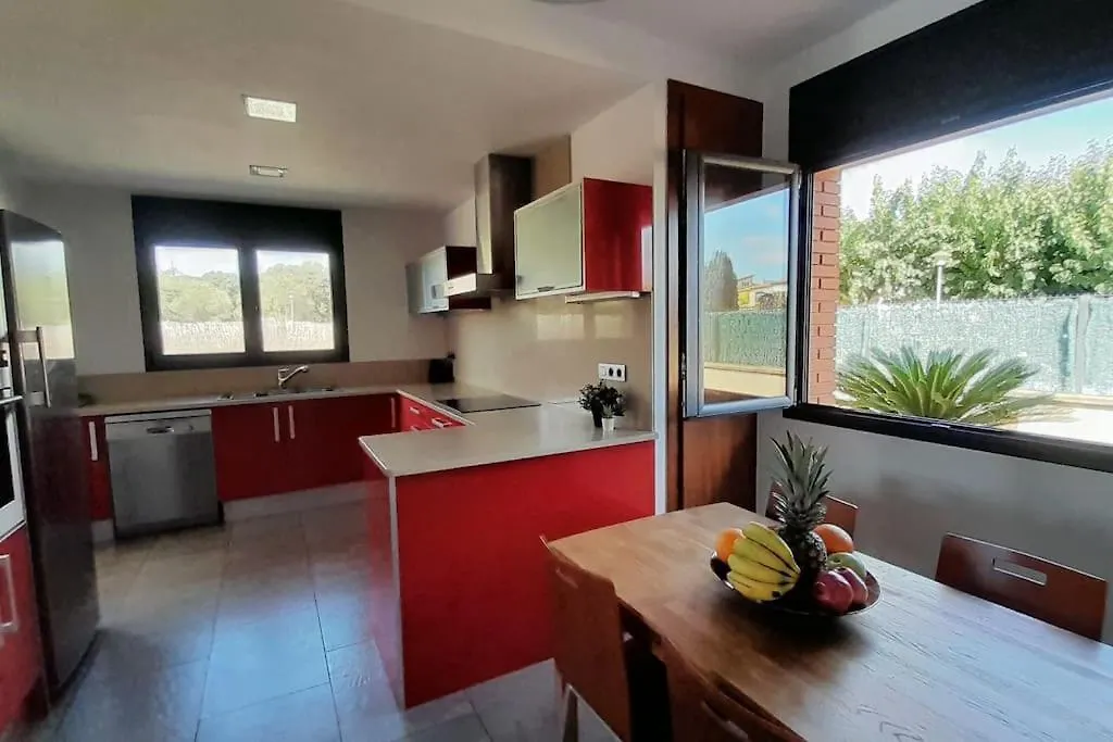 Villa Mediterranea Con Cinco Dormitorios Y Piscina Calonge  Spanien
