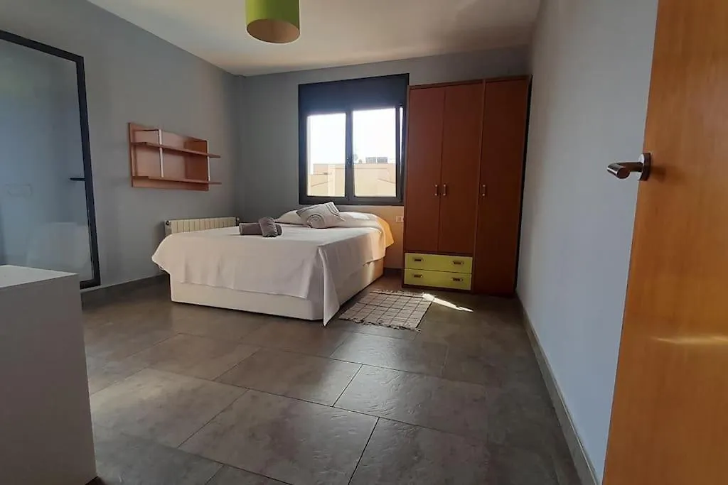 Villa Mediterranea Con Cinco Dormitorios Y Piscina Calonge  0*, Calonge (Catalonia)